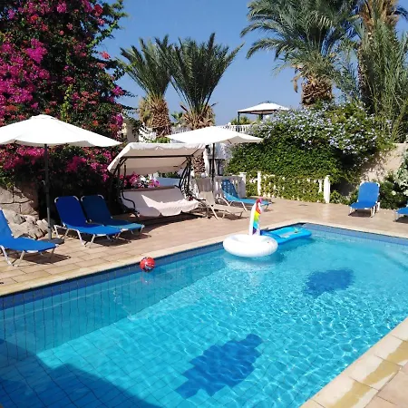 Coral Cypria ホテル 4*