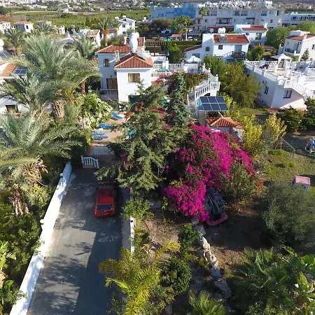 Coral Cypria 4*